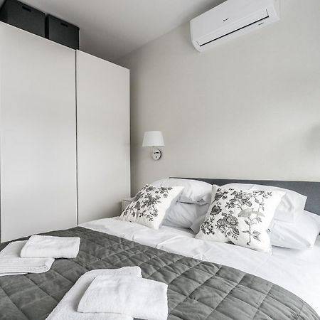 Mennica Residence Apartments By P&O Serviced Apartments 华沙 客房 照片